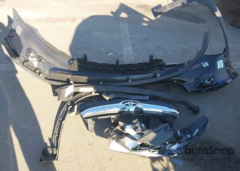 2016 Toyota Highlander Le Plus V6 from USA, damaged, VIN 5TDBKRFH6GS338918